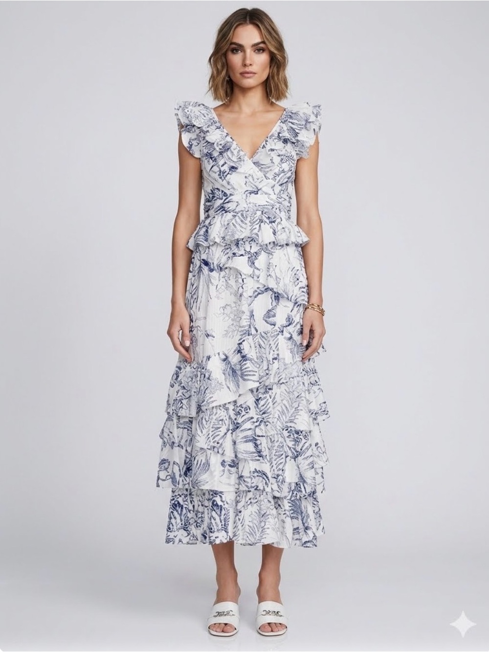 NWT House of Harlow 1960 White and Navy Floral High-Low Ruffle Dress Sz M